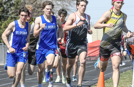 Baumert wins 400 leading the Mustangs at Heartland April 9