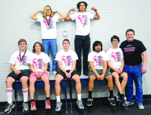 Harvard, SC student compete in Class D Powerlifting event