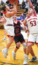 Cougars race past Mustangs 59-39 Tuesday