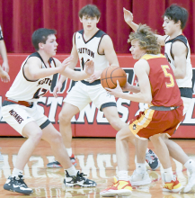 Ravenna trips Mustangs, bounce back to upend Fairbury Jeffs 48-33
